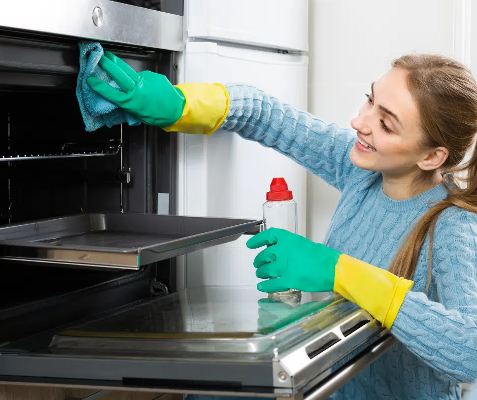 General Image 77 What You'll Need to Clean Your Oven