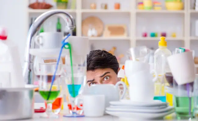 reasons why you hate cleaning your home