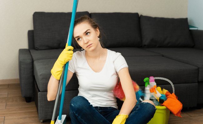 reasons why you may hate cleaning your house