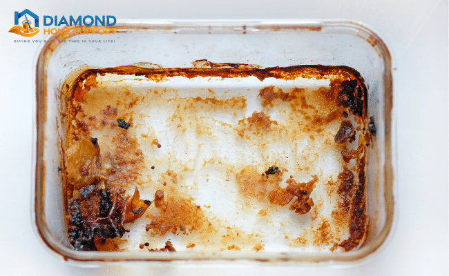 How to clean an oven tray